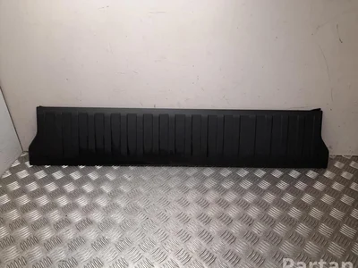 BMW 7 438 172 / 7438172 X5 (G05) 2018 Couvercle pour porte-cadenas - Image 1