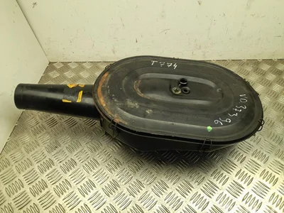 Mercedes-Benz 002 094 62 04 / 0020946204 S-Class W126 1983 Boîtier de filtre à air - Image 1