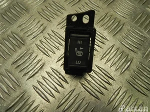 Nissan 16122MD X-TRAIL (T32_) 2016 Interrupteur de chauffage de siège