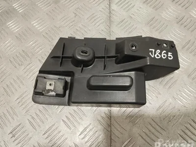 Maserati 670003326 QUATTROPORTE VI 2014 Support pour pare-chocs - Image 1