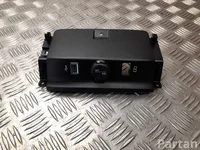 Fiat 735763556, 735791482 600e / 600 (365_, 364_) 2025 Dispositivo de inserción USB