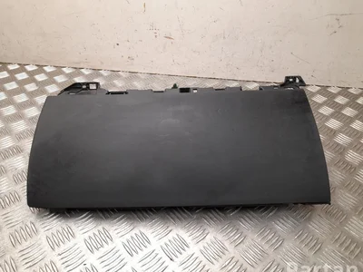 Tesla 1083331-00-A / 108333100A MODEL 3 2022 Boîte à gants - Image 1