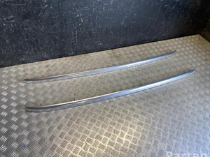 Audi 89A860021A, 89A860022A Q4 e-tron F4B 2024 Main-courante de pavillon complect