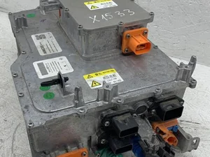 Opel 9842958180 Corsa F 2021 Onduleur avec convertisseur