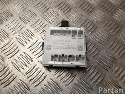 Mercedes-Benz A 223 900 43 34 / A2239004334 EQE V295 2023 Türsteuergerät hinten links - Bild 1