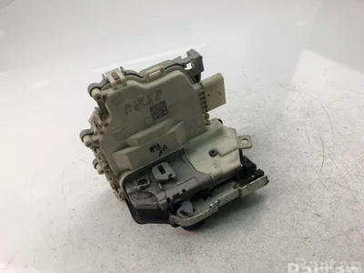 Audi 8X1837016 A3 Sportback (8VA, 8VF) 2016 Serrure de porte - Image 1