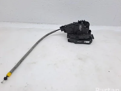 Mercedes-Benz A0997202100 C-CLASS (W205) 2015 Serrure de porte - Image 1