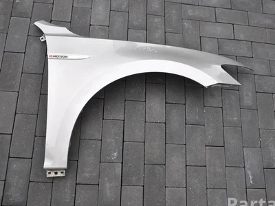 Volkswagen Tungsten Silver Metallic K5 / B7W / TungstenSilverMetallicK5B7W PASSAT Variant (3G5) 2017 Aile right side - Image 1