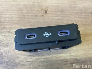 Renault 284H38566R AUSTRAL 2024 Multimedijos sąsaja su valdymo bloku