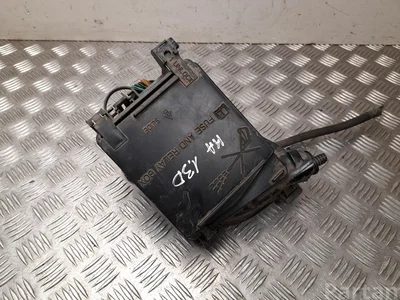 Ford 51794732 KA (RU8) 2011 Boîte à fusibles - Image 1