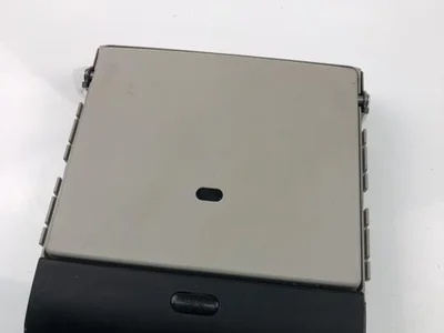 Chrysler P5SV44HDAAA GRAND VOYAGER V (RT) 2010 Radio / lecteur CD - Image 1