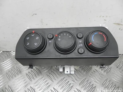 Dacia 275003079 Sandero III (DJF/BJI cross) 2022 Contrôle automatique de la climatisation - Image 1