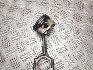 Renault 308591818 Clio V 2021 Tłok