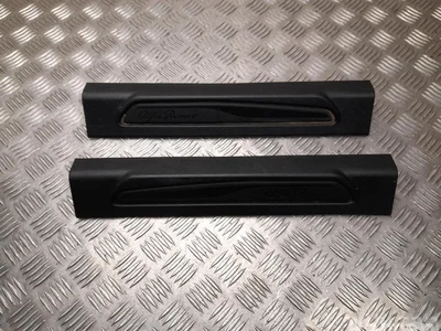 Alfa Romeo 156107575, 156107572 GIULIA (952_) 2017 Bordure de seuil de porte complect - Image 1