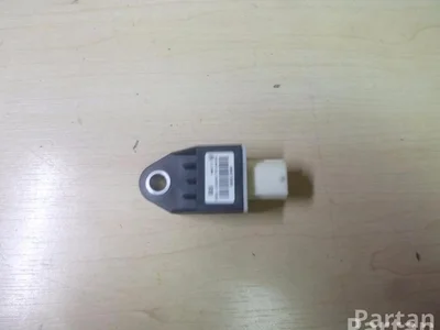 Hyundai 95920-0U000 / 959200U000 i40 CW (VF) 2012 Capteur d'impact (systèmes d'airbag) - Image 1