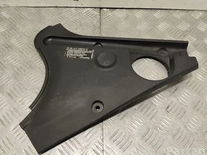 Porsche 97050453302 PANAMERA (970) 2013 Garniture de capot d'essuie glace