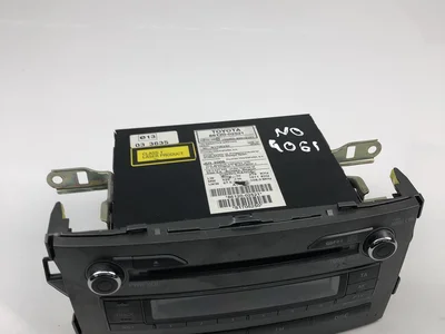 Toyota 8612002521 AURIS (_E15_) 2009 Radio / CD - Image 1