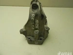 Mercedes-Benz A 651 223 40 04 / A6512234004 SLK (R172) 2014 Support