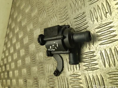 Audi 079121601A A7 Sportback (4GA, 4GF) 2014 Pompe à eau supplémentaire - Image 1