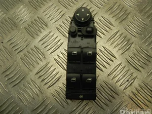 BMW 9132137 3 (E90) 2009 Bouton de lève-vitre