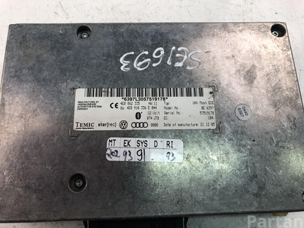 AUDI 4E0862335 A6 (4F2, C6) 2009 Interface box (control unit 'bluetooth')