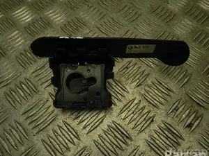 BMW 7450718 3 (G21) 2021 Support pour la garniture