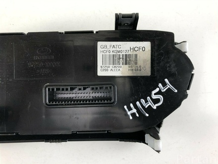 HYUNDAI 97250-C8200 / 97250C8200 i20 (GB) 2015 Control Unit, air conditioning