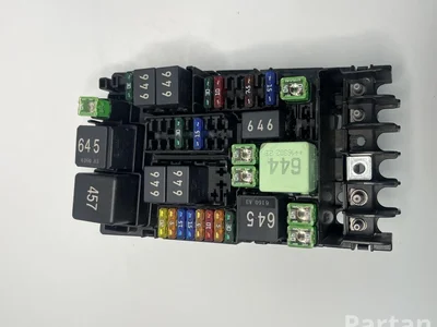 Volkswagen 3Q0937125 PASSAT Variant (3G5) 2017 Boîte à fusibles - Image 1