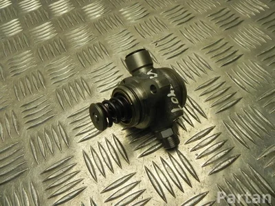 Škoda 04E 127 027 N / 04E127027N Octavia Mk4 Combi 2024 Bomba de combustible - Imagen 1