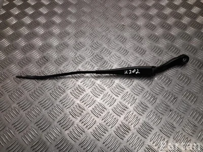 Mercedes-Benz A 206 820 10 00 / A2068201000 C-Class (W206) 2022 Wischarm vorne rechts - Bild 1