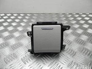 Lexus GN621-11080 / GN62111080 RX (_L1_) 2009 Porte-gobelet