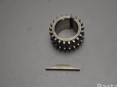 Ford USA KR3E6306AA MUSTANG Coupe 2018 Crankshaft sprocket - Image 1