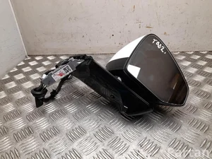 Polestar E4046403, 80007801 4 2025 Išorinis veidrodėlis dešinė elektrinis reguliavimas Posūkio signalas Apšvietimas po veidrodėliu Kamera Aklosios zonos įspėjimas