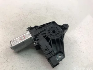 Mercedes-Benz A2469063200 B-CLASS (W246, W242) 2014 Window lifter motor
