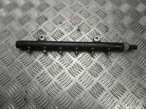 Ford BK3Q-9D280-AC / BK3Q9D280AC RANGER (TKE) 2014 Distribution de carburant