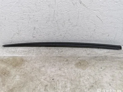 Audi 4K8854327 A7 Sportback II (4KA) 2017 Décoration de cadre de verre porte - Image 1