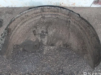 Volvo TEW001094 XC60 2010 Doublure d'aile Left Rear - Image 1