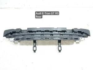 Audi 9J1.803.184.C, 9J1.807.335, 9J1.825.131, 4J3.802.972 / 9J1803184C, 9J1807335, 9J1825131, 4J3802972 E-TRON GT sedan (F83, F8P) 2024 Wzmocnienie zderzaka z tyłu