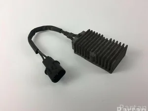 Mitsubishi MR258228 GALANT VI Estate (EA_) 2003 Unités de contrôle