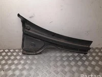 Seat 476 819 404 A / 476819404A ATECA (KH7) 2021 Garniture de capot d'essuie glace