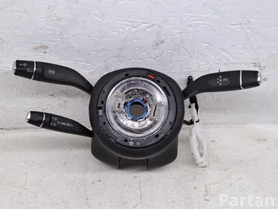 Mercedes-Benz A2059007512 C-CLASS (W205) 2015 Levier /interrupteur de lumière courte longue - Image 1