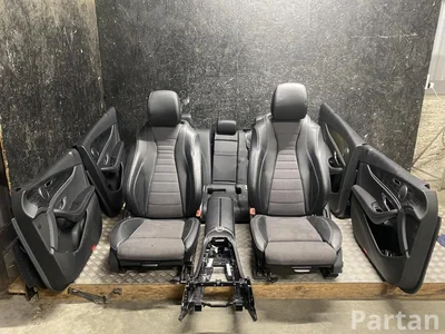Mercedes-Benz KLASA E T-Model (S213) 2017 Fotele, Kanapa, Komplet Panel drzwi Podłokietnik  - Zdjęcie 1