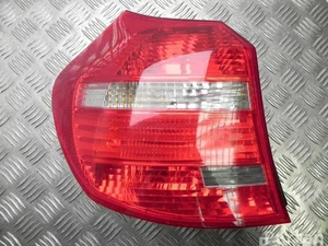 BMW 7 164 955-06, 6321 7164963 / 716495506, 63217164963 1 (E87) 2007 Feu arrière