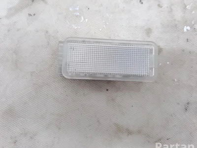 Opel PA6MX30 Corsa F 2021 Lumière intérieure - Image 1