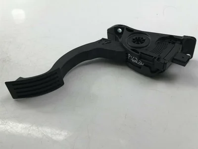 Volvo  31280597 / 31280597 V40 Hatchback 2012 Pédale d'accélérateur - Image 1