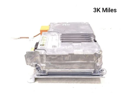 Mercedes-Benz A0009015411 EQB (X243) 2023 Onduleur avec convertisseur - Image 1