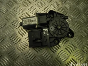 Renault 807311805R SCÉNIC III (JZ0/1_) 2014 Moteur de lève-vitre Left Front