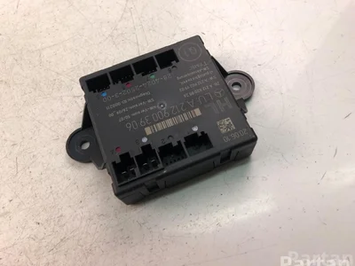 Mercedes-Benz A2129003906 E-CLASS (W212) 2011 Control unit for door - Image 1