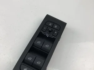 Volvo 32319765 XC40 2021 Botón de elevación de ventanas