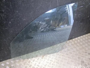 BMW X1 (F48) 2018 Vitre de porte Left Front